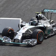 Nico Rosberg se salta la segunda chicane de Monza