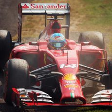 Fernando Alonso abandona en Monza