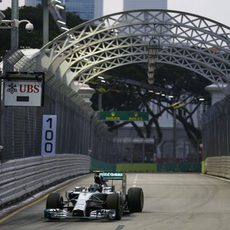 Nico Rosberg en los entrenamientos libres del GP de Singapur