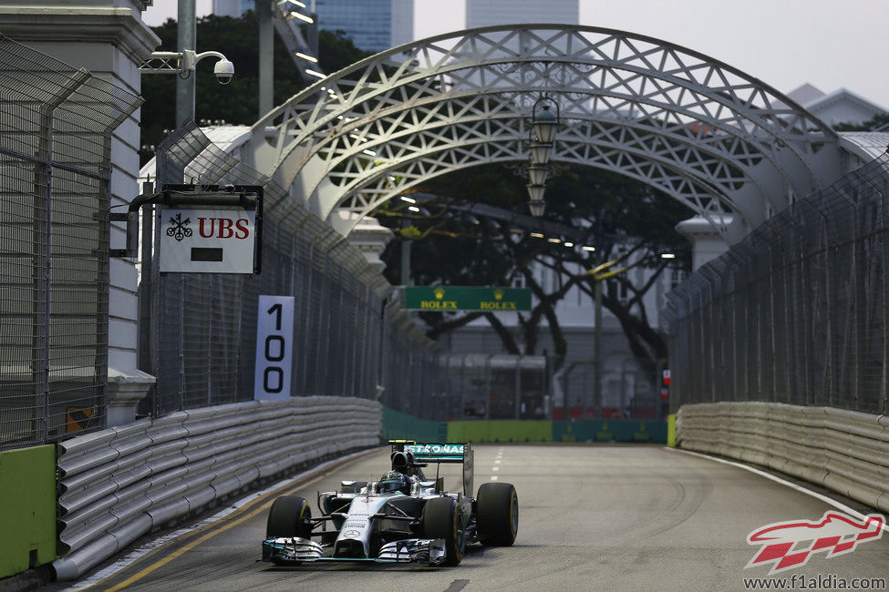 Nico Rosberg en los entrenamientos libres del GP de Singapur