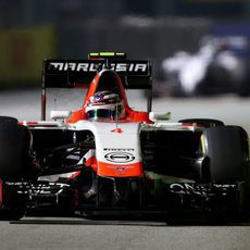 Max Chilton rodando por el Marina Bay