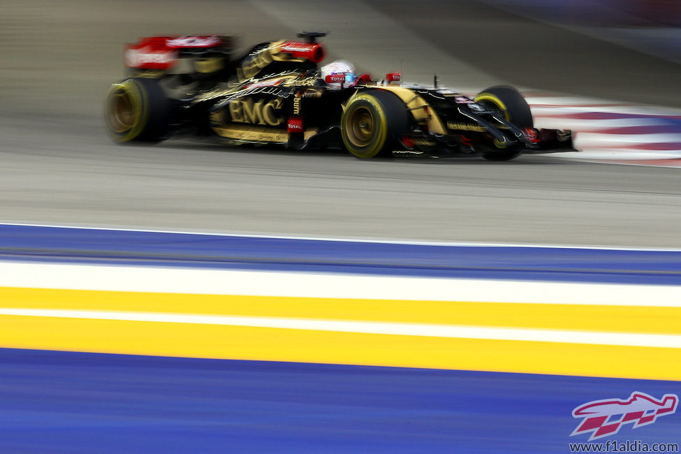 Romain Grosjean ha clasificado en 16ª posición