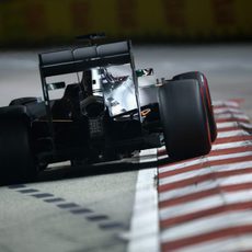 Lewis Hamilton consigue la pole position