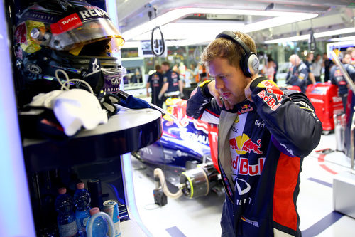 Sebastian Vettel rueda en Singapur