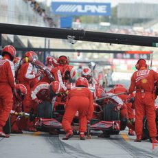 Raikkonen hace una parada