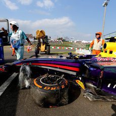 El coche de Ricciardo tras el accidente en los Libres 2