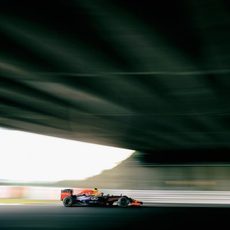 Sebastian Vettel poco antes de llegar a la horquilla de Suzuka