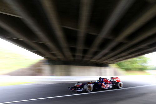 Jean Eric Vergne rueda en Suzuka