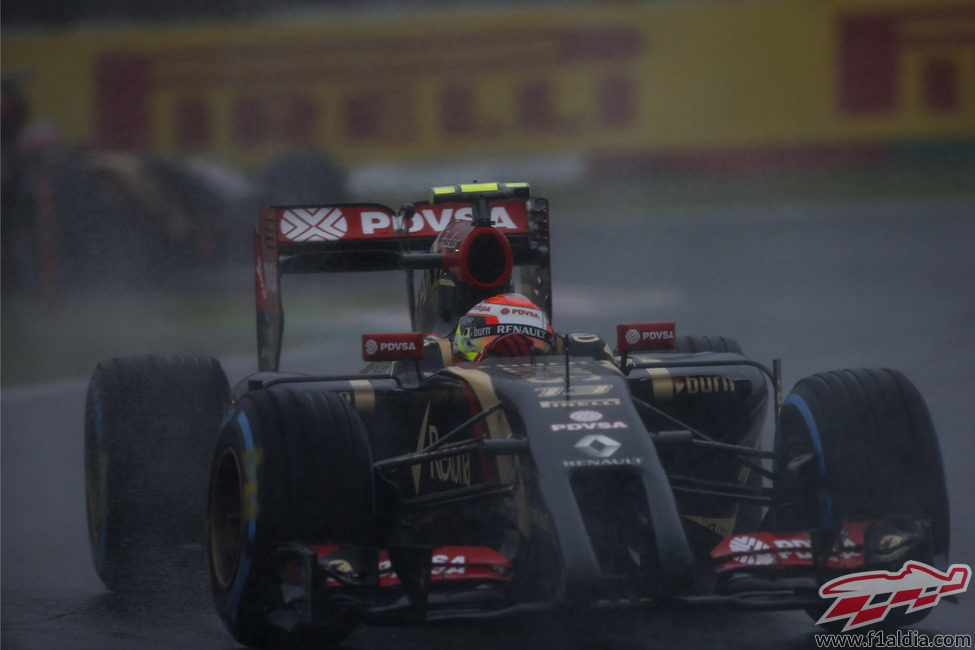 Pastor Maldonado durante el GP de Japón