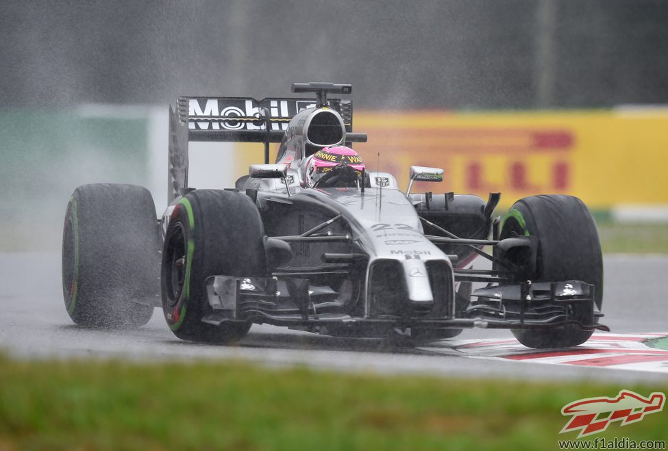 Jenson Button termina la carrera en quinta posición