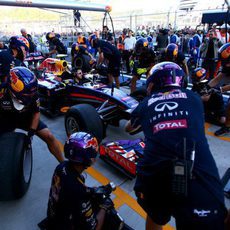 Red Bull ensaya una parada en boxes en Sochi