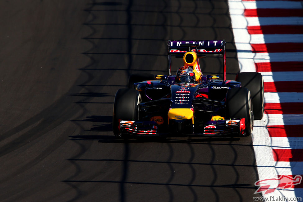 Sebastian Vettel rodando en Sochi