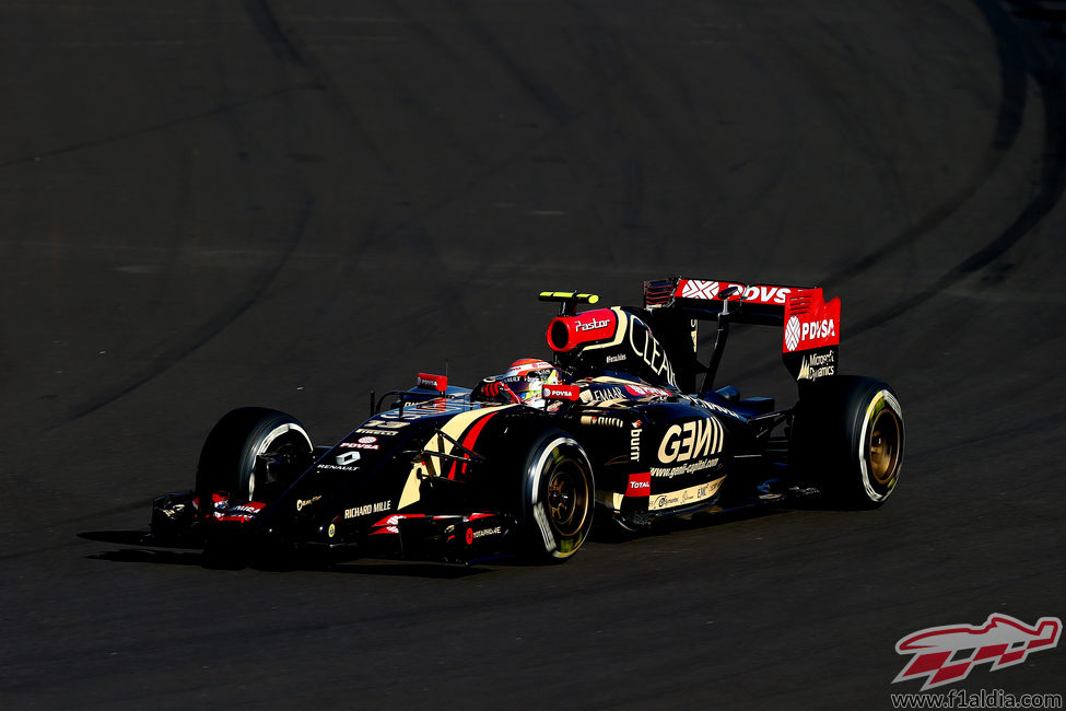 Pastor Maldonado por primera vez en la pista de Sochi