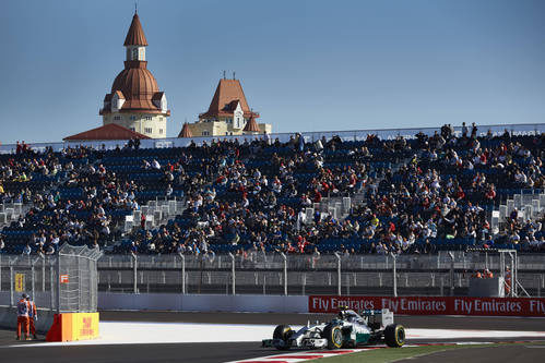 Nico Rosberg rueda ante el público ruso
