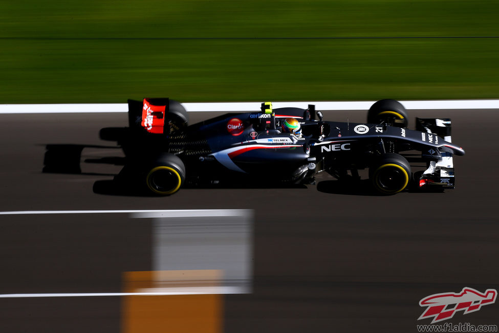 Esteban Gutiérrez sufre un fallo técnico en los L3