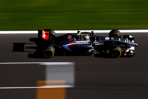 Esteban Gutiérrez sufre un fallo técnico en los L3