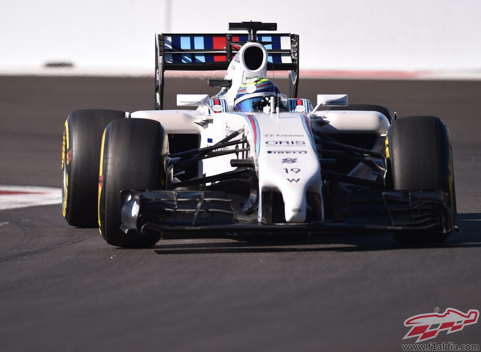 Felipe Massa queda fuera en la Q1