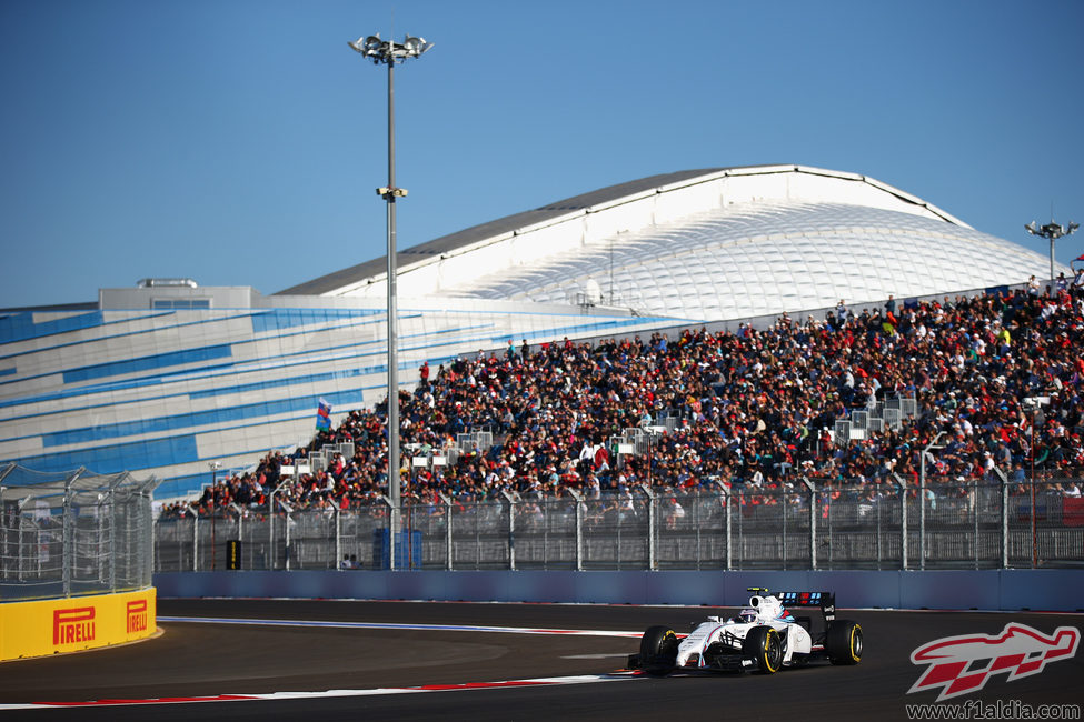 Valtteri Bottas partirá desde la tercera posición