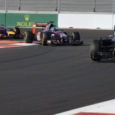 Kevin Magnussen adelantando hasta terminar en 5ª posición