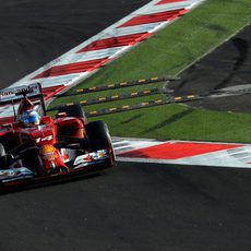 Fernando Alonso durante el GP de Rusia