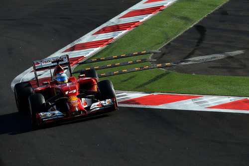 Fernando Alonso durante el GP de Rusia