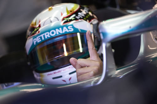 Hamilton llega líder a Estados Unidos