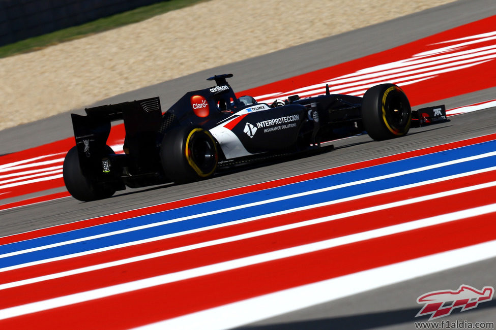 Adrian Sutil y su Sauber C33 durante los entrenamientos libres en Austin