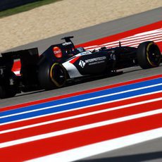 Adrian Sutil y su Sauber C33 durante los entrenamientos libres en Austin