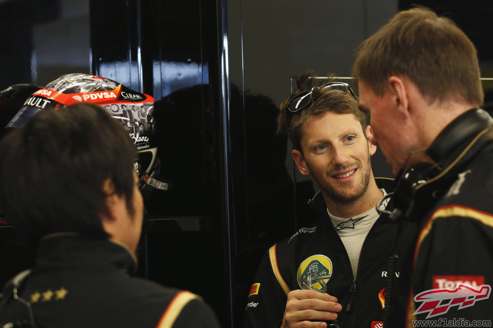 Grosjean piensa en renovar con Lotus