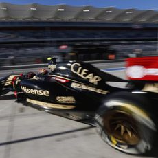Maldonado aprovechó un Lotus ligeramente mejor para conseguir puestos