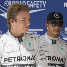 Nico Rosberg arrebata la pole a Lewis Hamilton