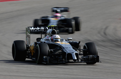 Kevin Magnussen termina 8º, por delante de su compañero de equipo