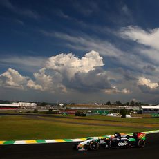 Hulkenberg durante los libres del GP de Brasil 2014