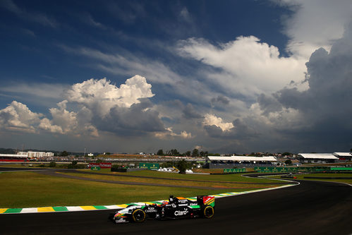 Hulkenberg durante los libres del GP de Brasil 2014