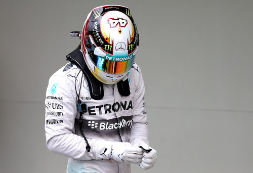 Lewis Hamilton pierde la pole por 33 milésimas