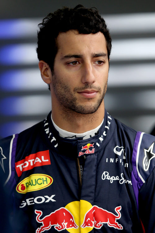 Daniel Ricciardo con rostro serio