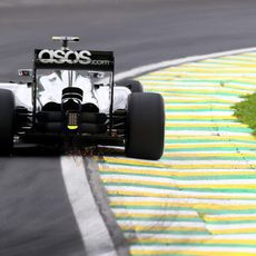 Kevin Magnussen echando chispas