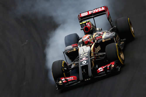 Pastor Maldonado se pasa de frenada en Interlagos