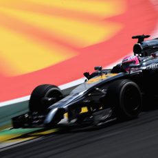 Gran actuación de Jenson Button