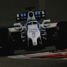 Felipe Massa ha visto su primera sesión repentinamente terminada