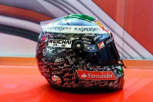 El casco de Fernando Alonso para el GP de Abu Dabi (4)