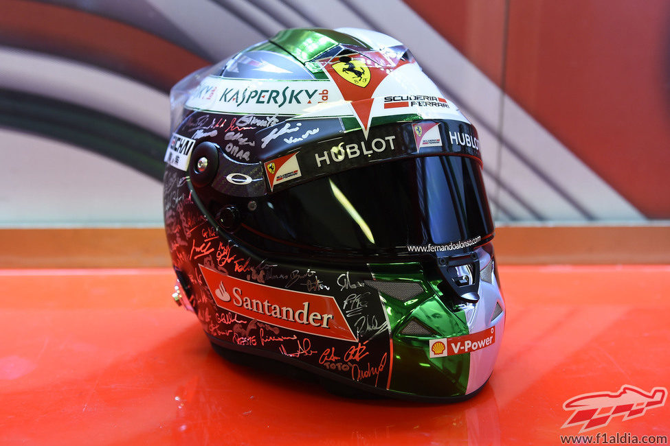 El casco de Fernando Alonso para el GP de Abu Dabi (6)