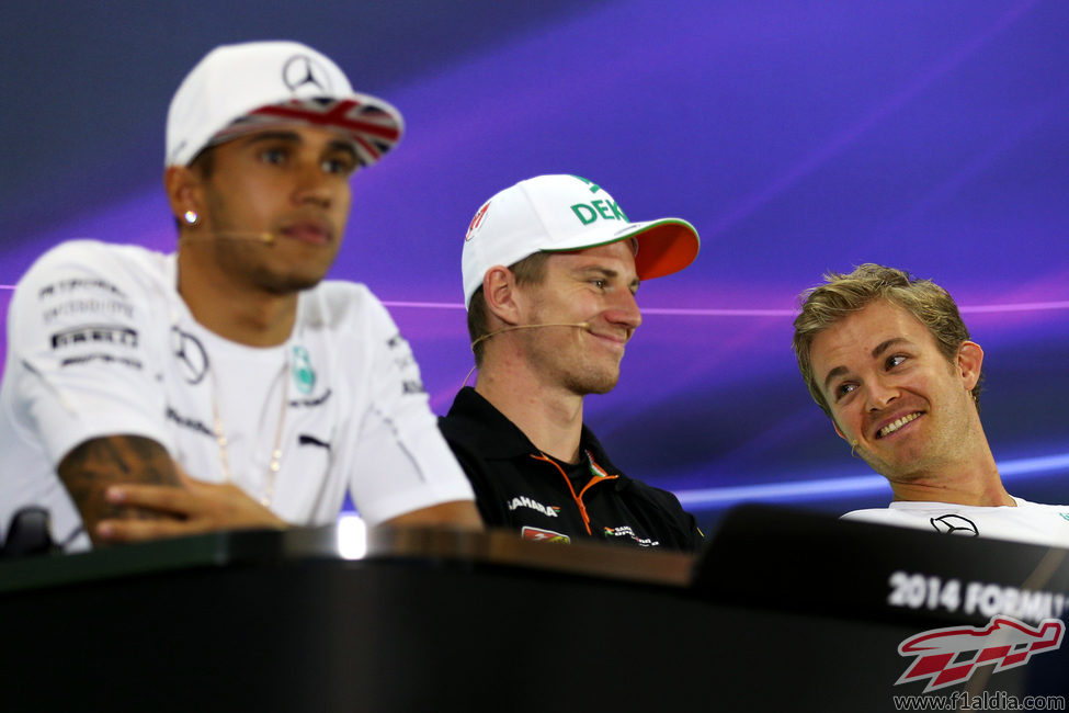 Lewis Hamilton en la rueda de prensa de los pilotos