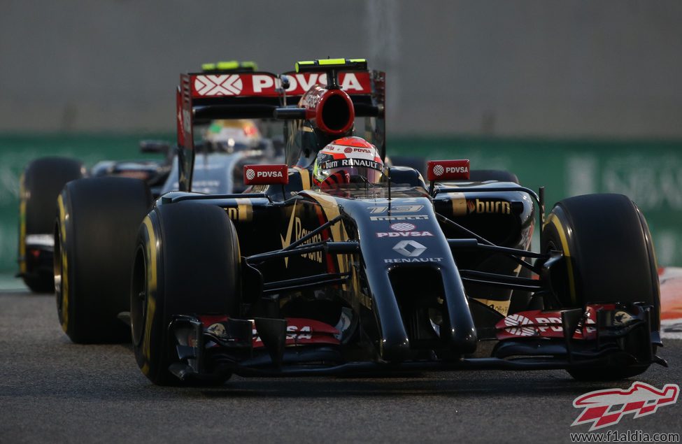 Pastor Maldonado luchando con muy buen ritmo