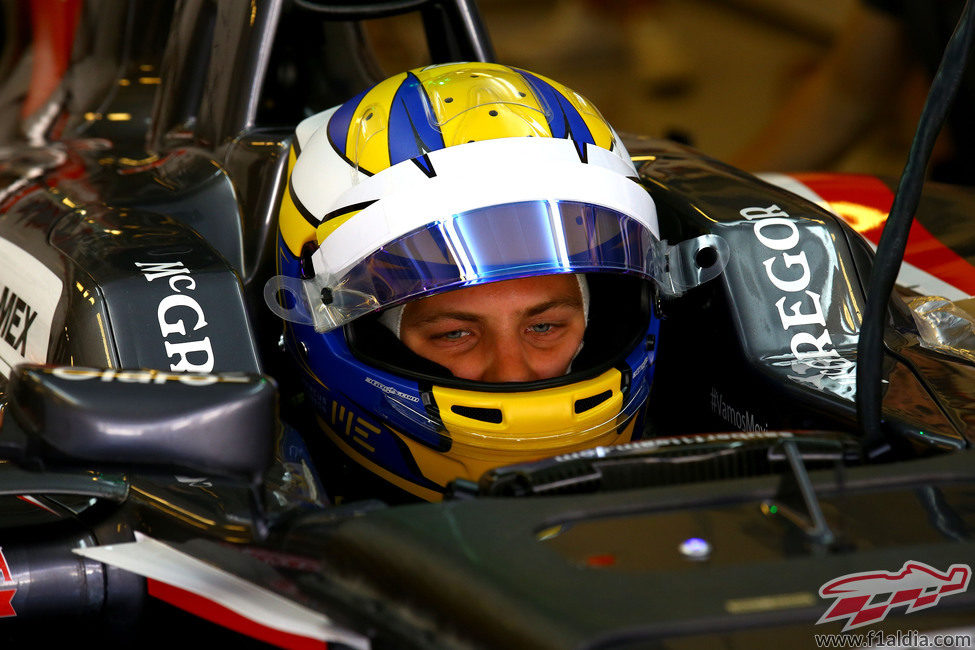 Detalle del casco de Marcus Ericsson