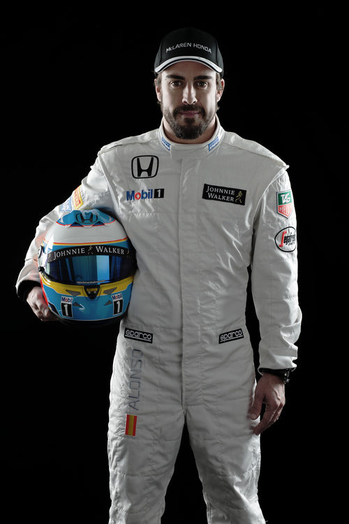 Fernando Alonso con el mono de McLaren