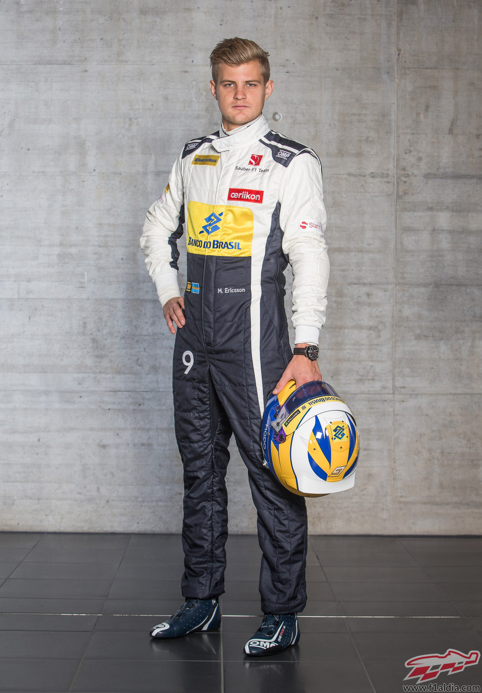 Marcus Ericsson también nos muestra su casco