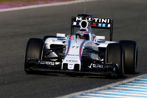 Valtteri Bottas es el primero en estrenar el Williams FW37