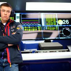 Día en boxes para Daniil Kvyat