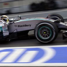 Una de las pocas fotos de Lewis Hamilton